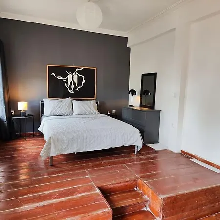 Cozy Penthouse In Center Apartment Athens