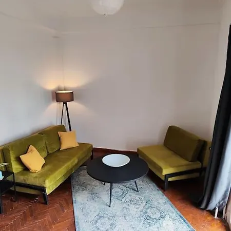 Apartment Cozy Penthouse In Center Athens