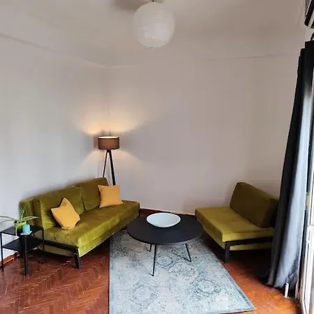 Apartment Cozy Penthouse In Center